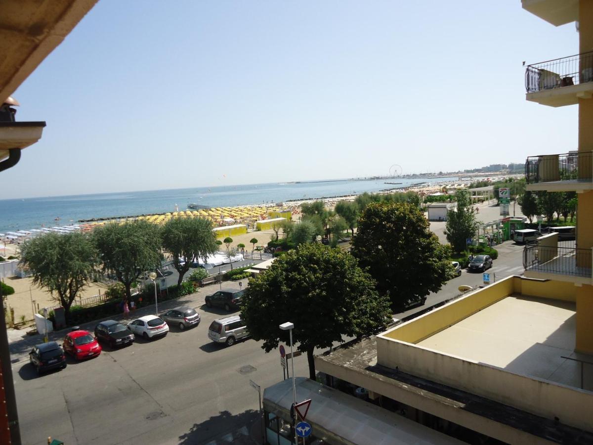 Hotel L&V Rimini Szoba fotó