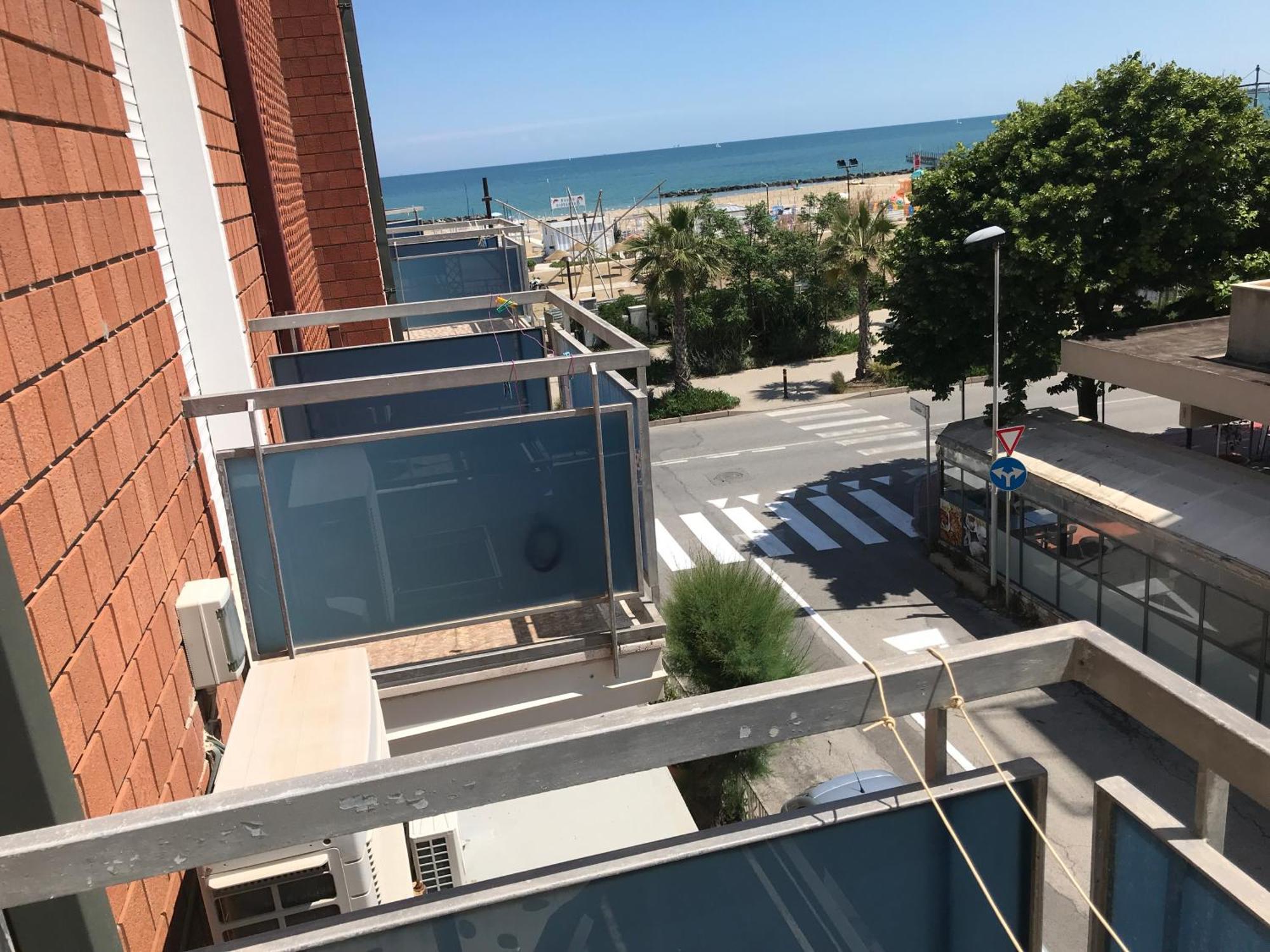 Hotel L&V Rimini Kültér fotó